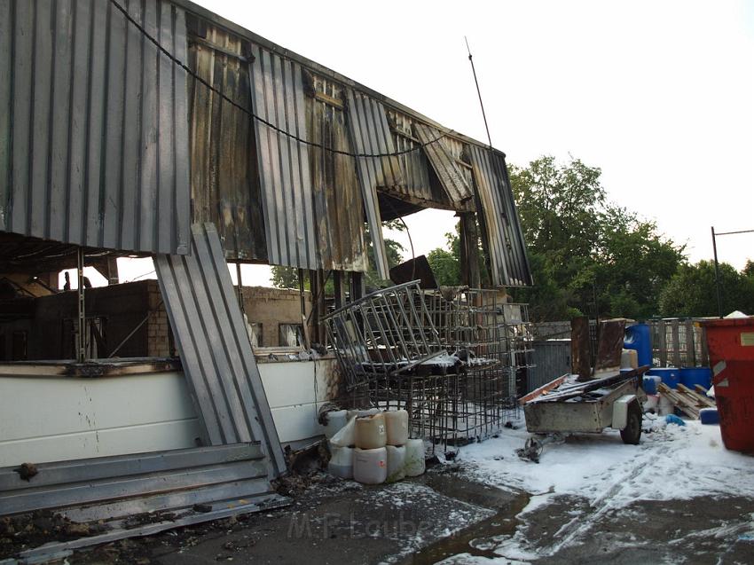 Feuer Halle Siegburg Gewerbegebiet Zange P021.JPG